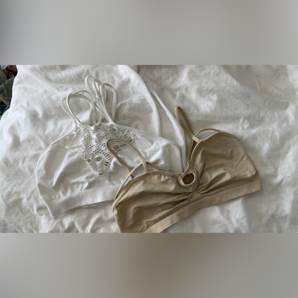 2 strapy sports bras